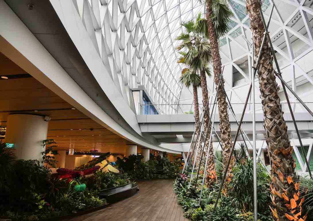 arrival garden changi airport terminal 1